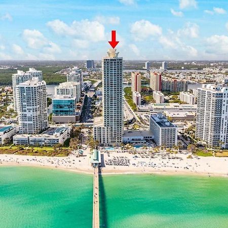 Luxury 2-Bedrooms Oceanfront Condo In Sunny Isles サニーアイルズビーチ エクステリア 写真